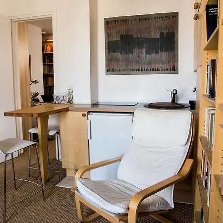 Modern Apartment With View On Paris Roofs Apartamento Paris